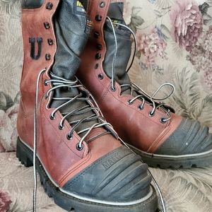 Steeltoed boots 6.5 men's 8.5 women's